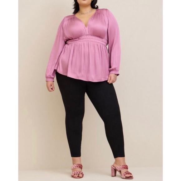 🆕 👚 Mauve Peplum Satin Smocked Waist Top Blouse 1 1X 14 16 NWT Torrid New! - Picture 2 of 6
